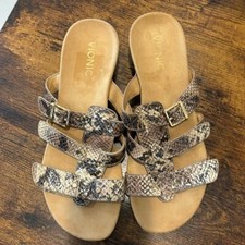 Vionic Radia snake print wedge sandal size 9