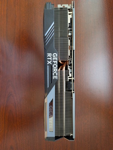 GIGABYTE GeForce RTX 4080 GAMING OC 16GB GDDR6X Graphics Card - Afbeelding 2 van 9