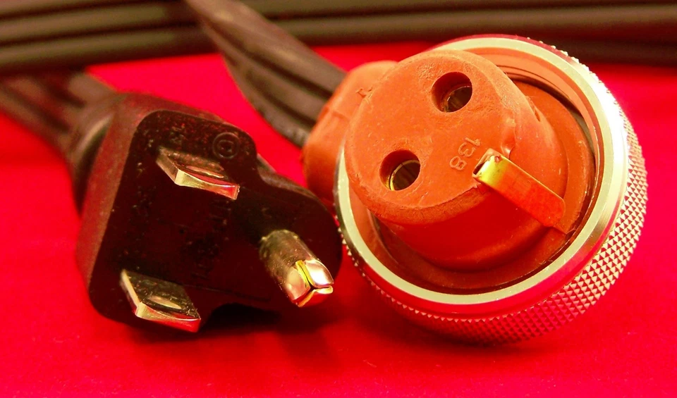 750w Engine Heater for Dodge Ram Cummins 3.9, 5.9, 6.7L 4BT 6BT Diesel 1987-2002 Foto 3 de 4