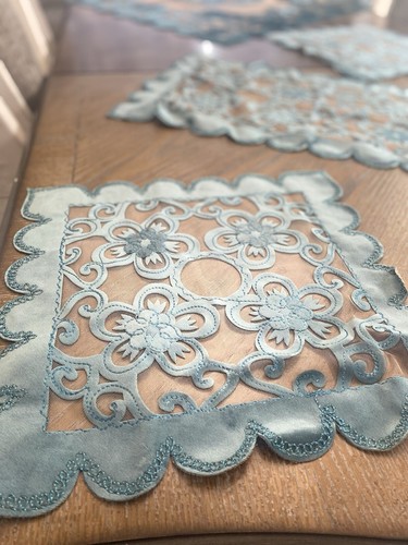 embroidery table cover Set 4 pic Fully velvet Bead Handmade Christmas Tablecloth - Picture 7 of 7