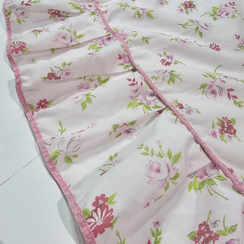 Vintage 1960s Handmade Pink Floral Apron Pocket Tie Back Ruffled Hem READ - Picture 9 of 9