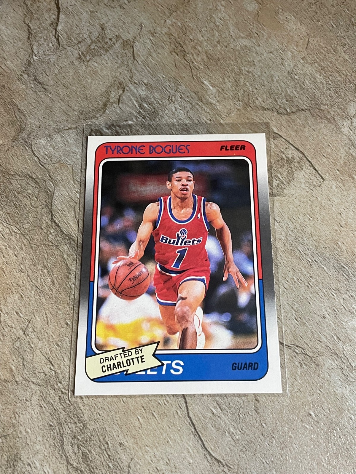 1988-89 Fleer Tyrone (Muggsy) Bogues Rookie Card #13