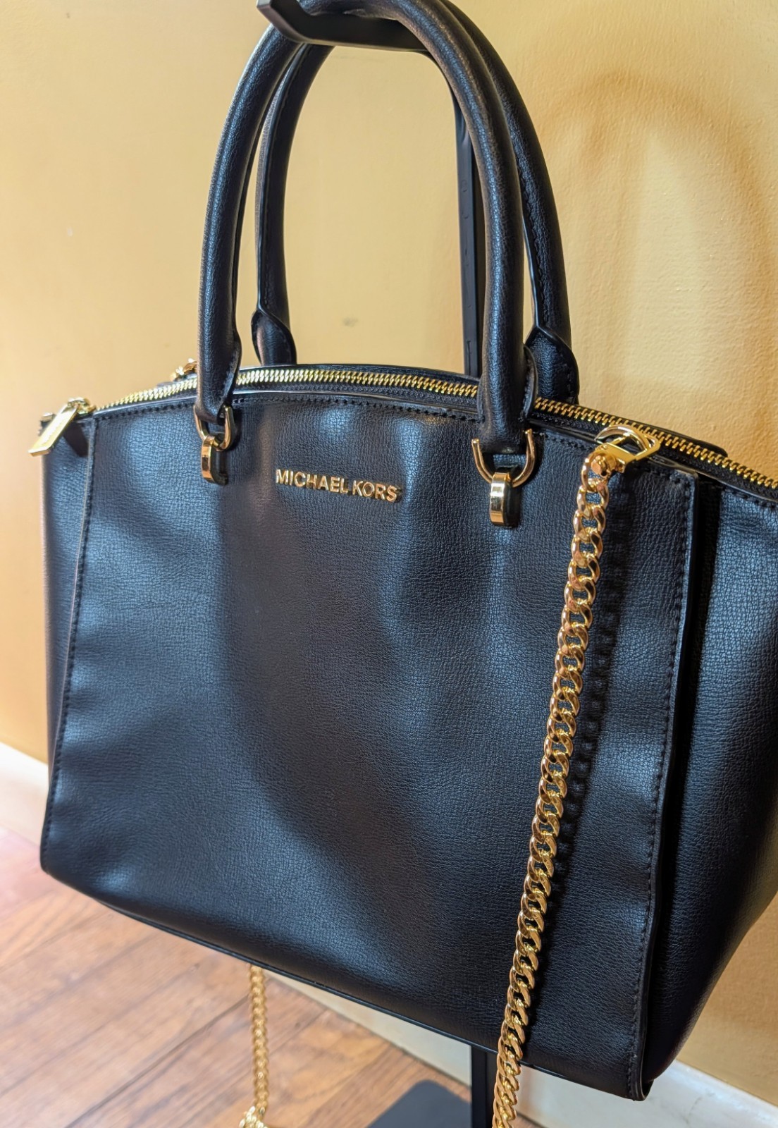 Michael Kors Black Leather Shoulder Bag With Crossbody Strip Purse