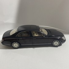 AUTOART MAYBACH 57 BLACK DIE CAST SCALE 1:18 Missing Hood Ornament