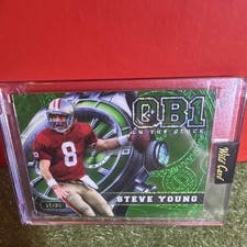 Wild Card QB1 On the Clock Steve Young Green Serial Numbered 11/20 Football Card