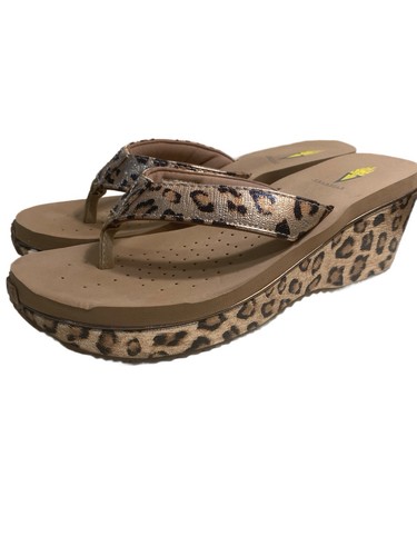 Volatile Leopard Print Wedge Flip Flop Gold Taupe Sz 9 - Picture 2 of 9