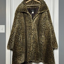 Nana Creations Vintage Made in USA Leopard Print Wide Collar Faux Fur Coat