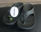 OOFOS Unisex OOriginal Sandals - Black - MENS 7 OR WOMENS 9