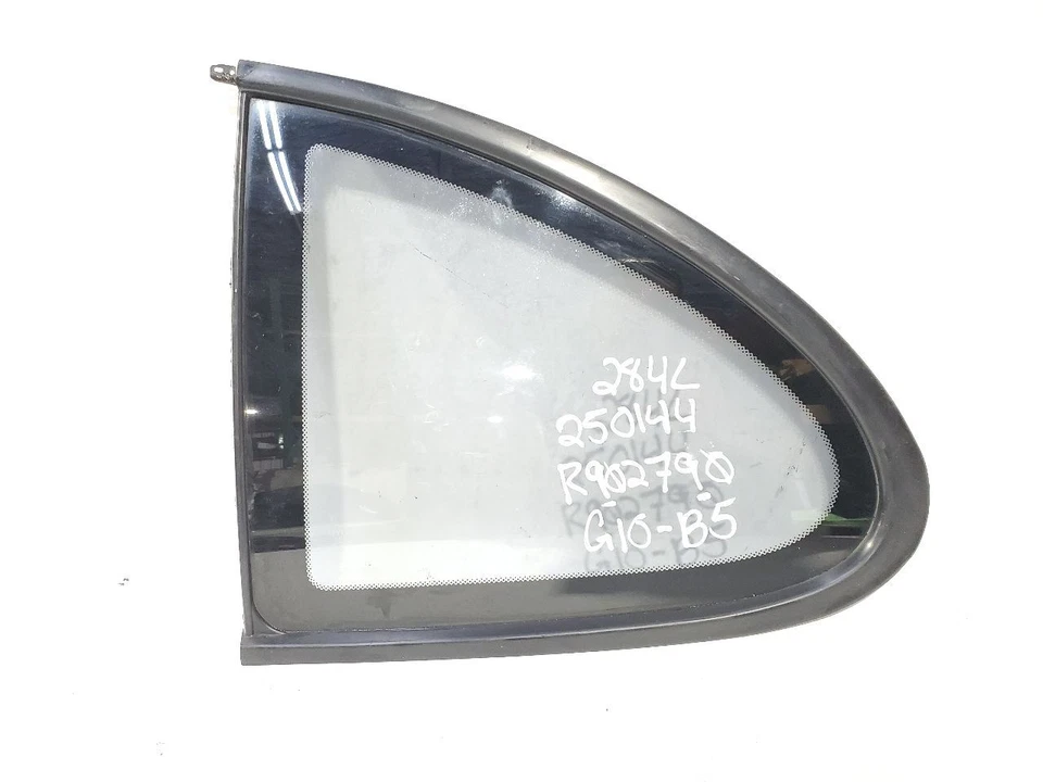 Cuarto de cristal izquierdo usado se adapta a: Toyota Celica 1990 LFTBK grado A izquierdo Foto 2 de 4