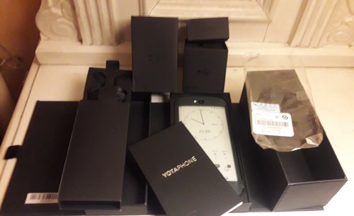 Yotaphone 2 - 32GB E-ink + Amoled Android Smartphone Boxed, Worldwide Shipping - Picture 5 of 6