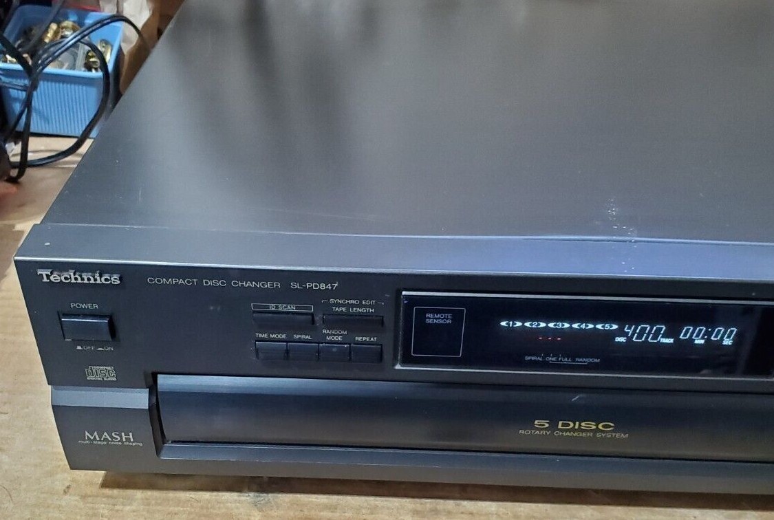 Technics - SL-PD847 - 5 Compact Disc MASH Changer Player - Tested
