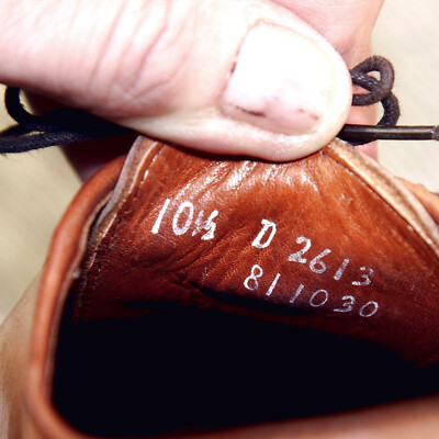 Allen Edmonds THREE KINGS 10.5 D Walnut * with new Cedar  display picture 2