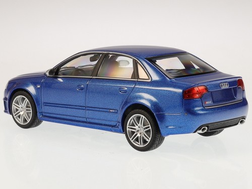 Audi A4 B7 RS4 limusina azul modelo de coche 943014603 Minichamps 1:43 - Imagen 3 de 4