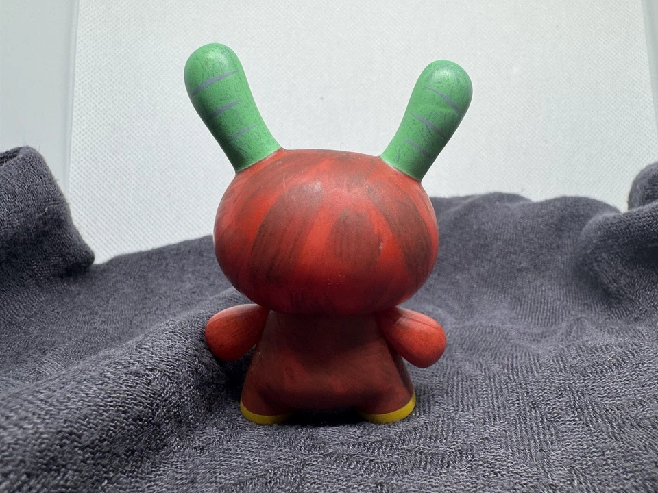 Kidrobot Amanda Visell Ferals Krampus 3/60 2015 Vinyl Figure Only NO BOX/FOIL - Image 2 of 2