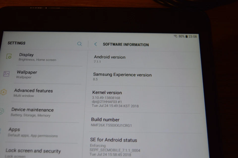 Samsung Galaxy Tab A 9.7 · 16GB · Wi-Fi, photo 4 of 5