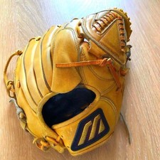 Mizuno Glove Victory Stage Big M Label Pitcher Use