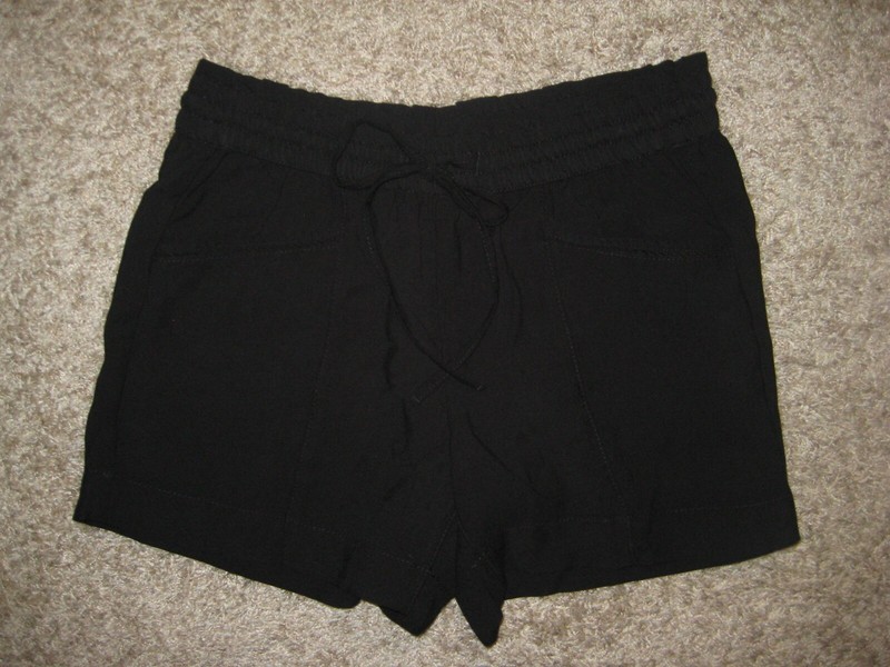 Ann Taylor Loft Black Pull On Shorts XS NWT