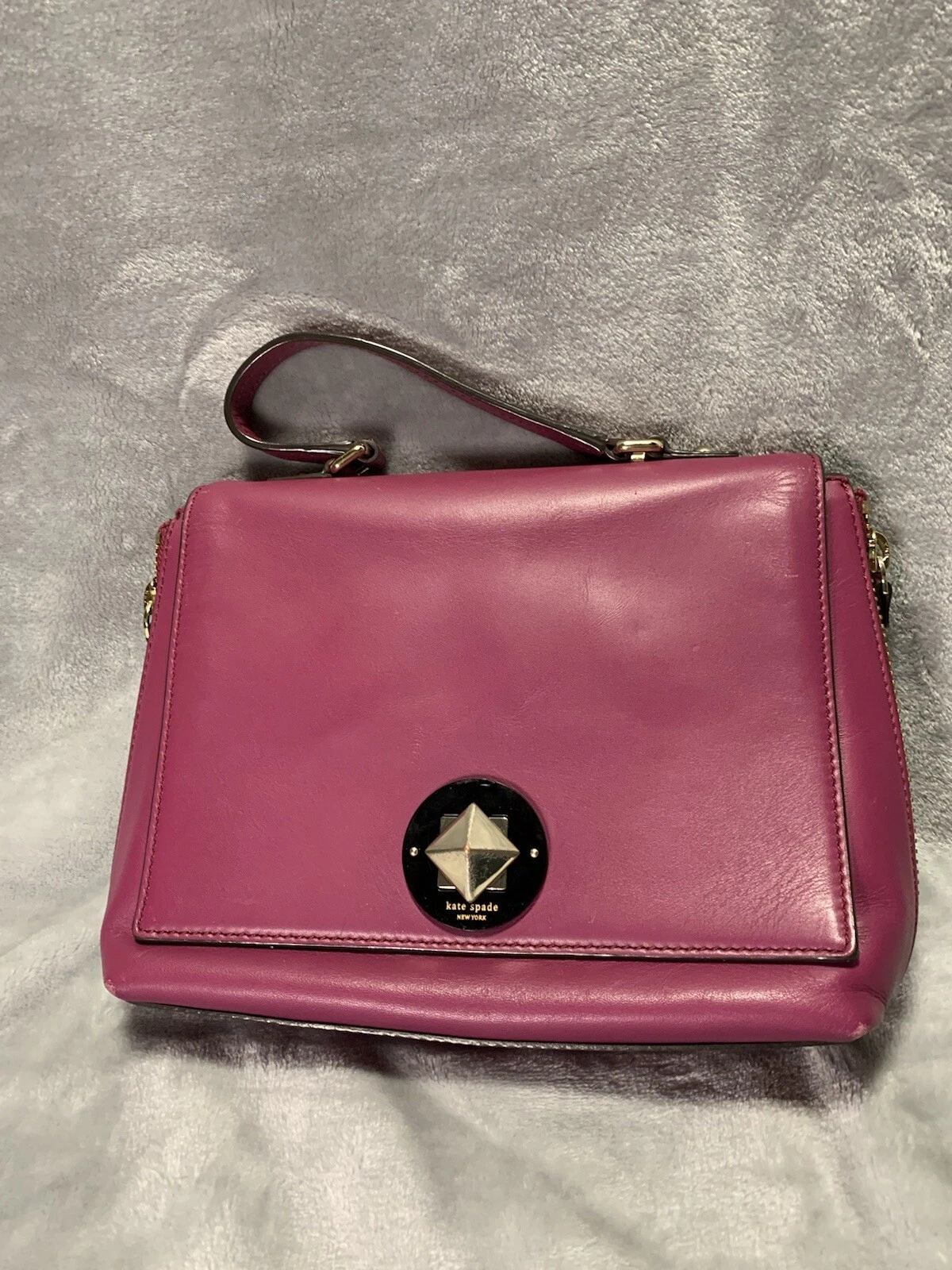 Borsa a tracolla Kate Spade Varick Street Abbie rosa borsa a mano difetto med