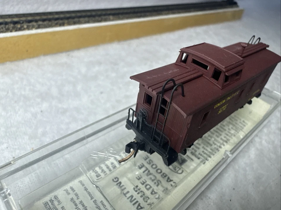 Kadee Micro Trains N Scale Union Pacific Caboose #50010 For Train, Set Layout - Image 4 of 4