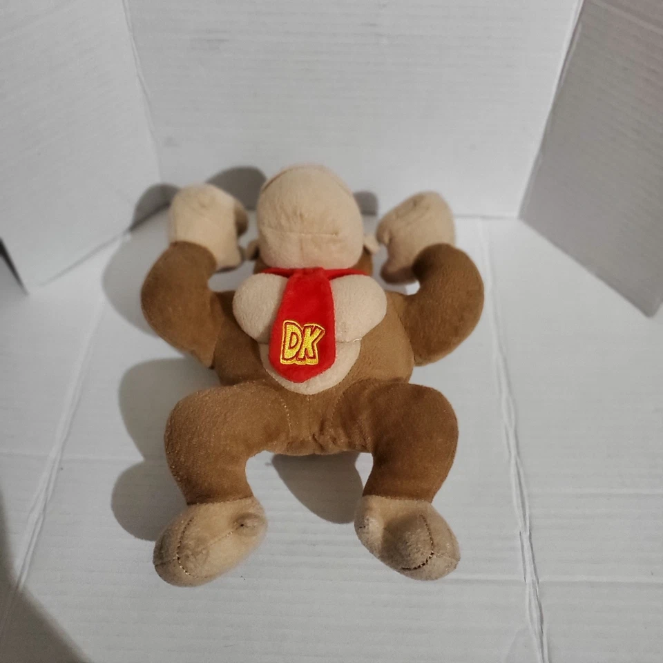 Donkey Kong brinquedo de pelúcia DK Nintendo Super Mario gravata vermelha gorila  - Imagem 3 de 4