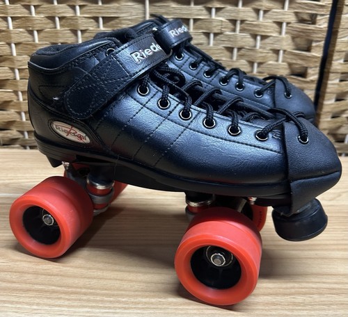 Riedell R3 Cayman Black Quad RollerSkates Sz 6 Red Sonar Flat Out 62x43mm Wheels