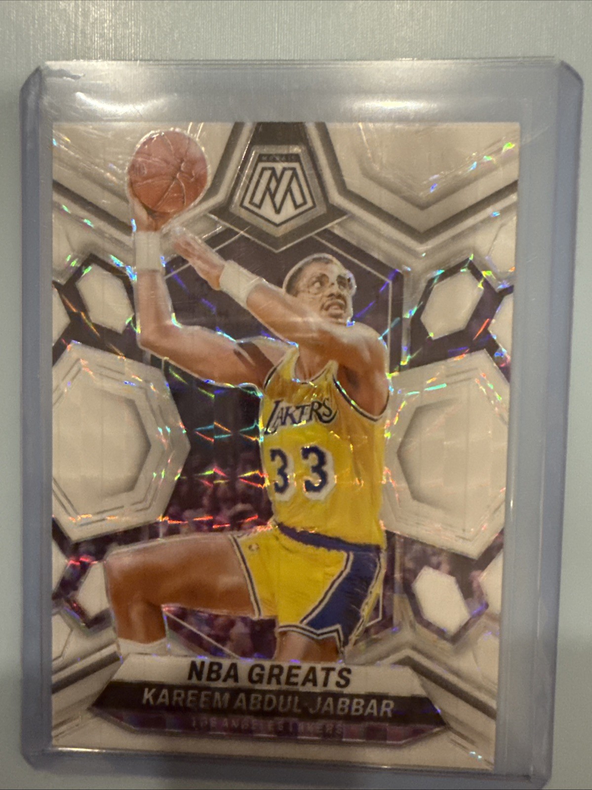 2023-24 Panini Mosaic NBA Greats Kareem Abdul-Jabbar White Prizm No. 299 #19/25