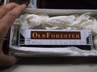 HO Three Bay Covered Grain Hopper Car.OLD FORESTER .5658 WALTHERS 2 — photo 1