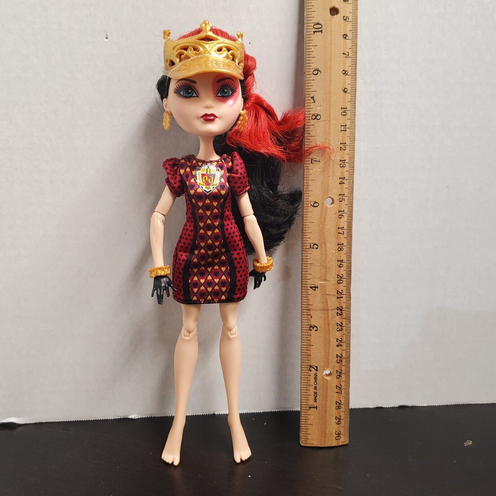 Ever After High Lizzie Hearts Book Club Doll in Original Box, MISSING SHOES