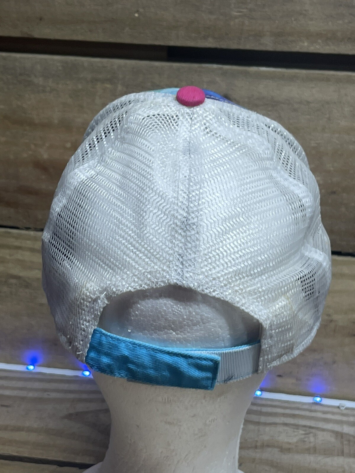 Picture 3 of 8