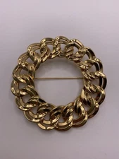 Vintage MONET Stamped Large Round Gold Tone Brooch Pin 2.5”D Chain Design MINT