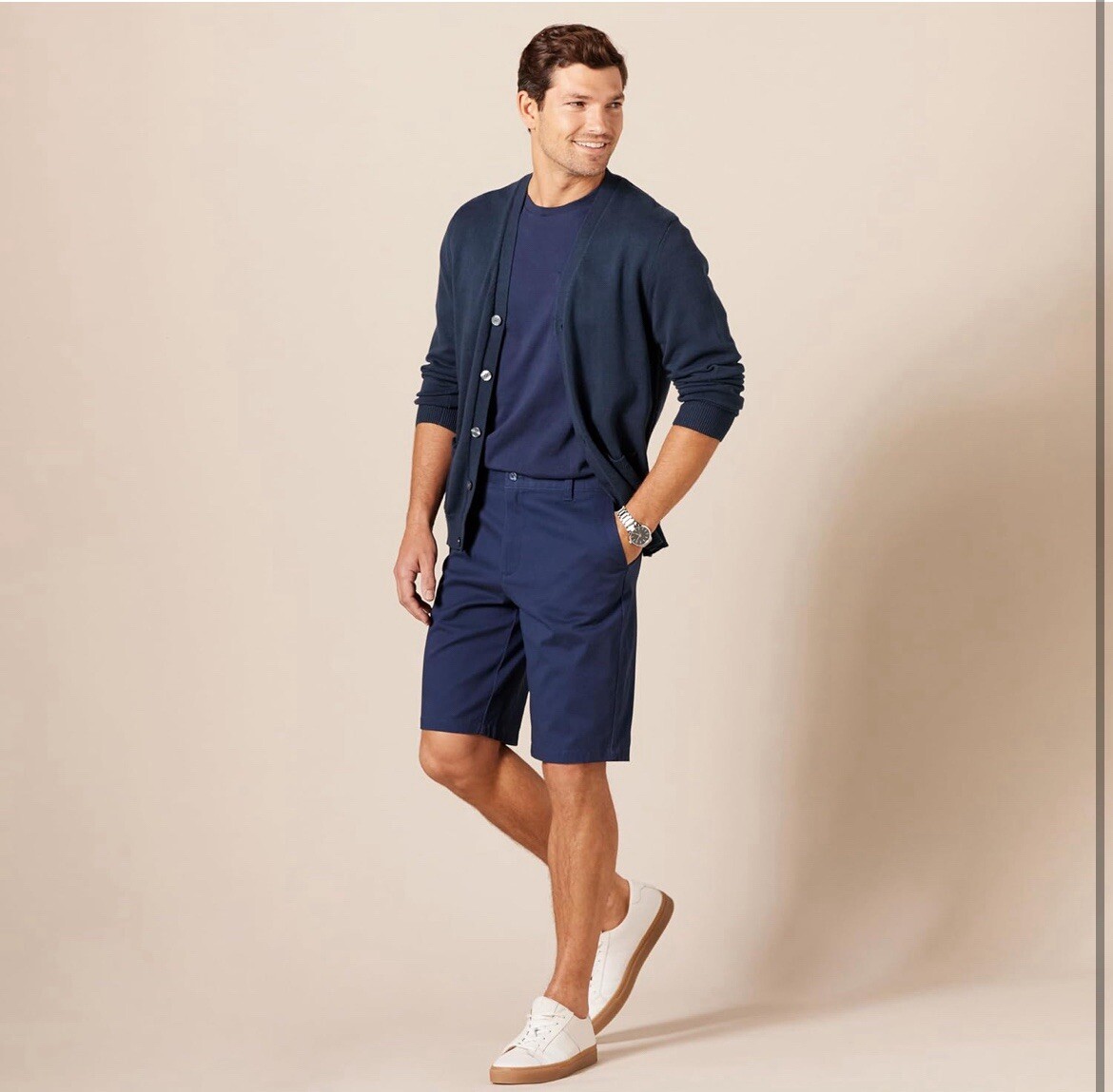 NWT Amazon Essentials Men's Slim Fit Navy 7" Inseam Flat Front Chino Shorts 42 thumbnail 4