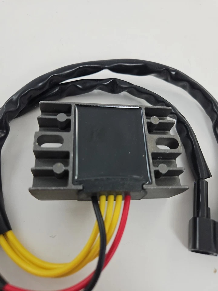 Regulador de voltaje rectificador para Kawasaki KLX400 KLX400R KLX400SR 2003-2004 Foto 4 de 4