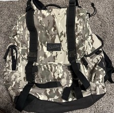 Dakine Crossroads 32L Surf / 17" Laptop Multi use Backpack Camouflage