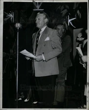 1946 Press Photo Kim Sigler Politician - DFPD60619