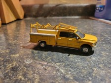 Greenlight Dually 18 RAM 3500 Yellow Tire N Wheel Swap Mint Never Displayed 