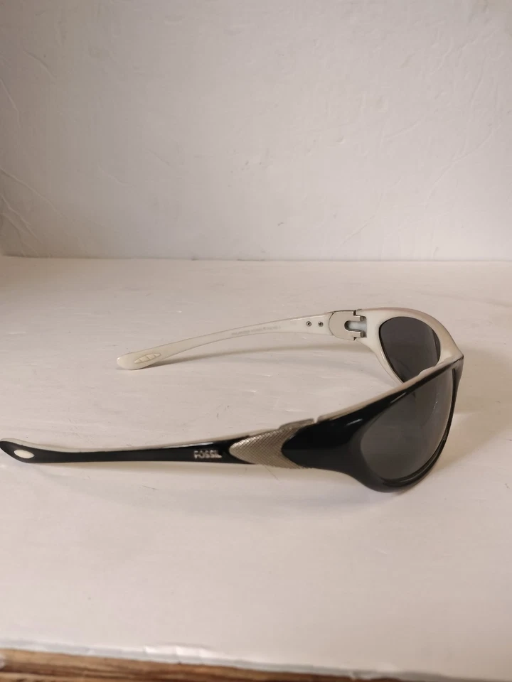 VTG Fossil Edwin Cat No. 3 Sunglasses Wrap Black White Polarized Men’s Rare '04 - Image 4 of 4