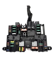 2020-2022 Mercedes GLB Cabin Fuse Box Center Module OEM A1779061302