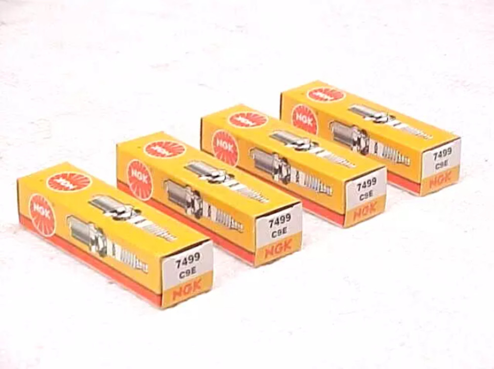 1985-2007 NGK 7499 C9E Standard Spark Plugs QTY-4 Kawasaki Ninja Honda CBR
