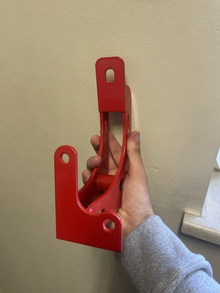 NEW Differential Brace For Nissan 350Z And Infiniti G35 In Black Or Red - Image 3 of 4