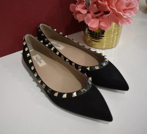 valentino suede rockstud