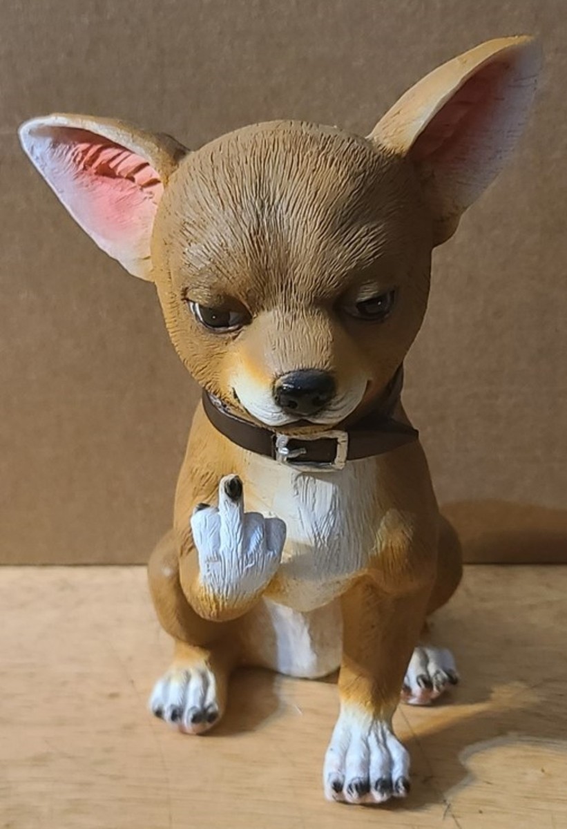 CHIHUAHUA LIL RASCAL DOG FLIP OFF MIDDLE FINGER FUNNY FIGURINE