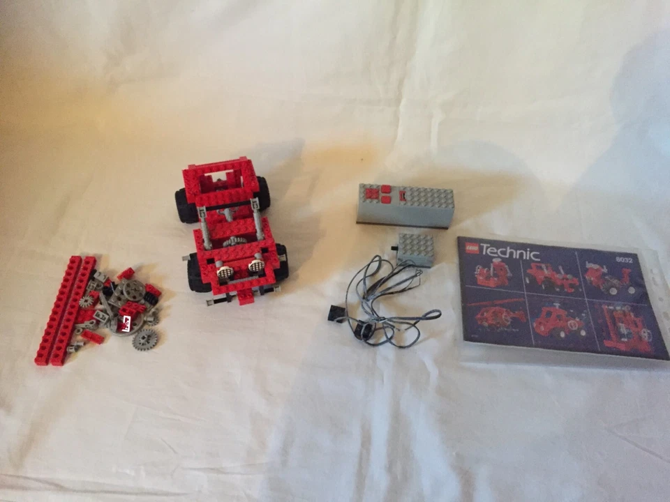 LEGO Technic 8032 Universal Set, foto 1 di 5