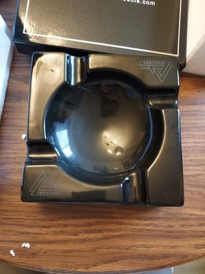 Protocol Visol 4 Finger Ashtray Ceramic New In Box
