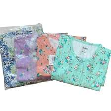 NEW Lot Of 4 Blair Short Sleeve Tops Size Medium Floral Buttons Summer Casual