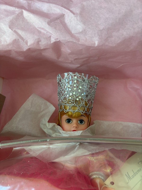 Madame Alexander 'Glinda the Good Witch' Doll from Wizard of Oz #13250