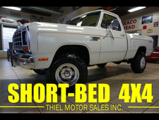 1985 Dodge W-Series Reg. Cab Short-Bed 4x4 - LOW MILES!