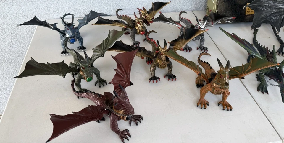 Vintage 2002 Mega Bloks Dragons Huge Lot Of 11 Dragons And Castle Set 9896 - Image 3 of 4