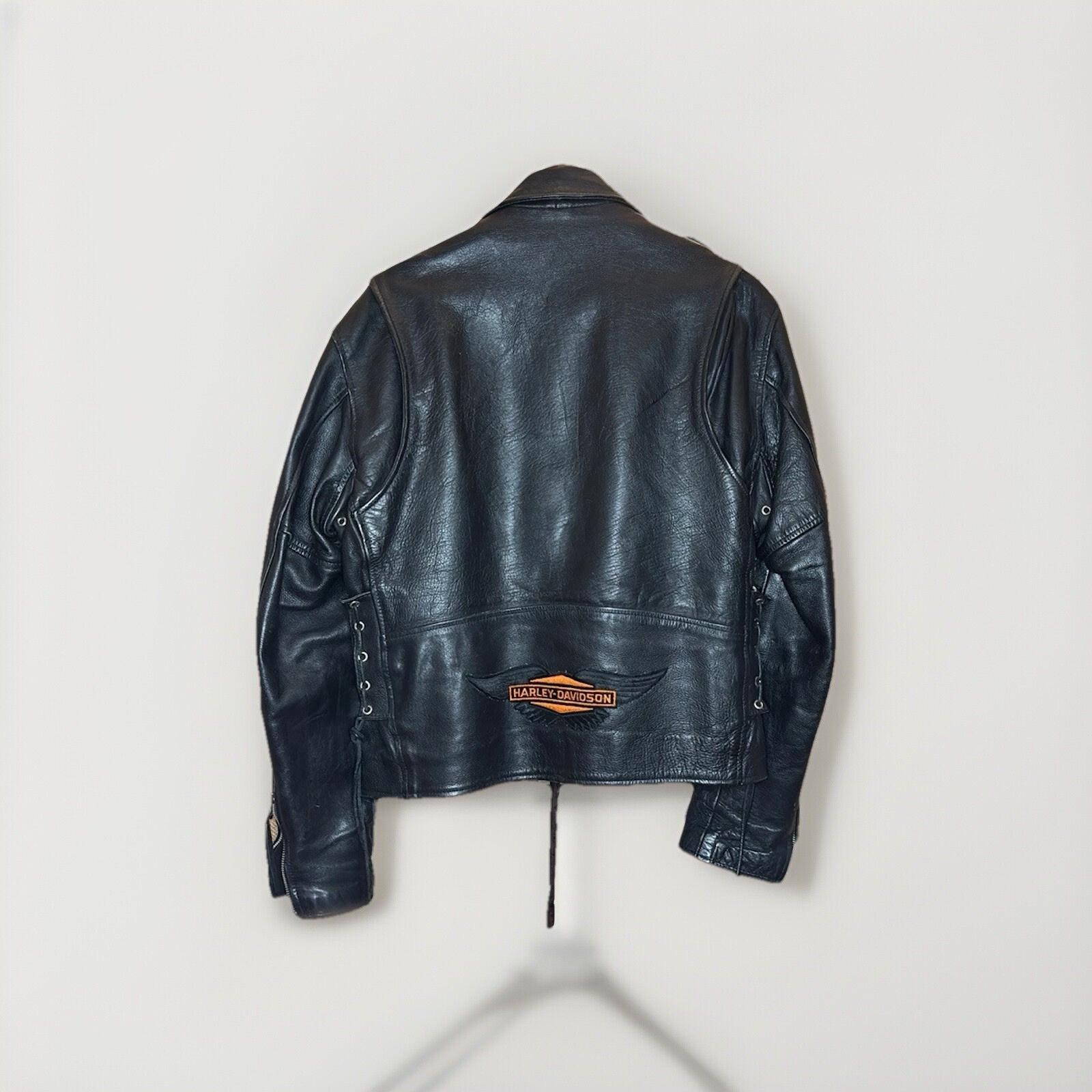 Men’s Vintage Leather Riding Jacket . Harley Davidson Patch On Back