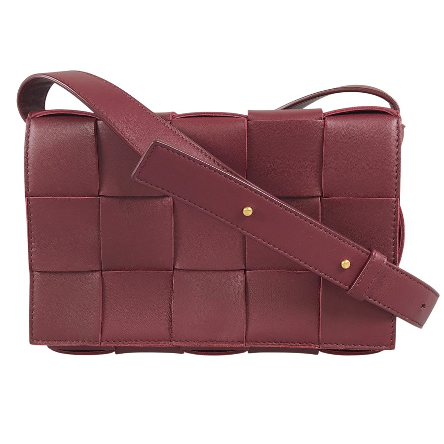 BOTTEGA VENETA Maxi Intrecciato Cassette Medium BO8634481B Leather Shoulder bag