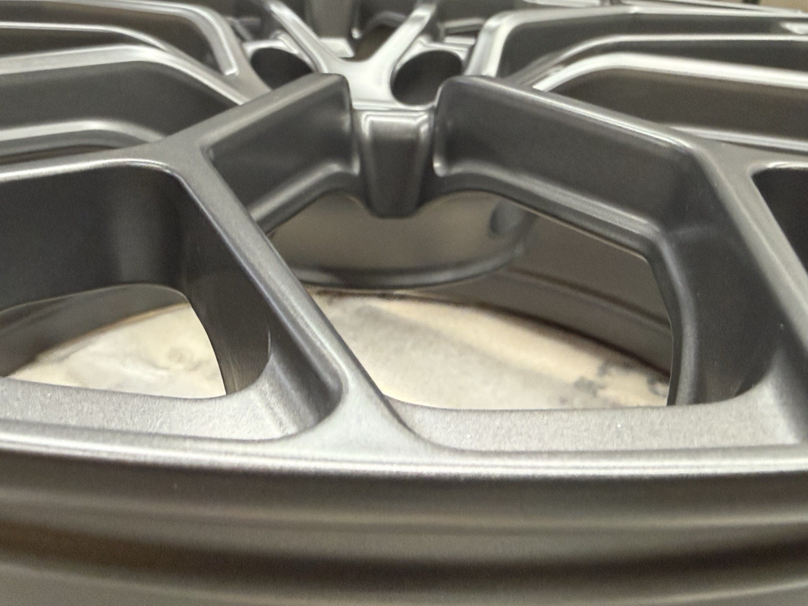 Lamborghini Huracan Front Wheel P/N 4T0601017CDIND